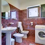 House Lorena Vikendica *