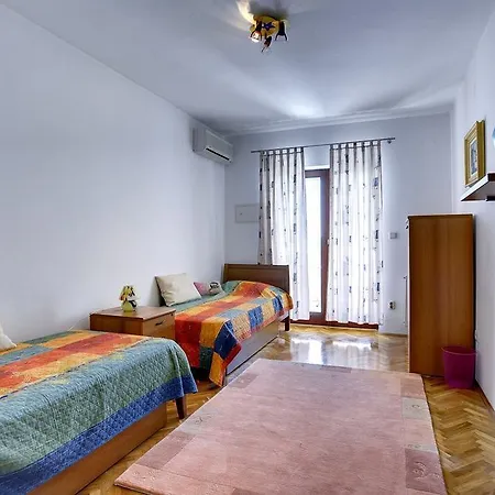 Hébergement de vacances House Lorena Premantura