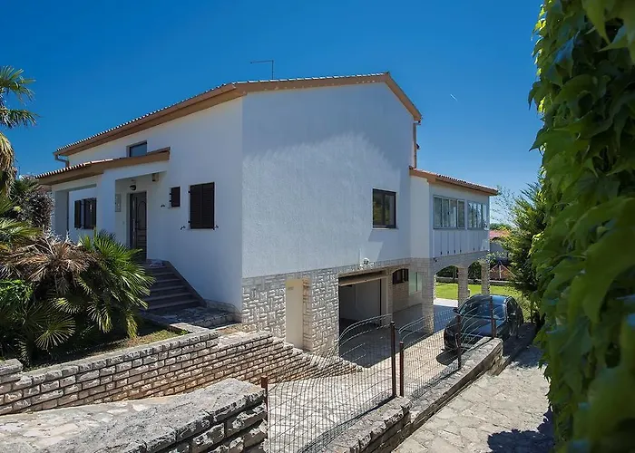 House Lorena Premantura